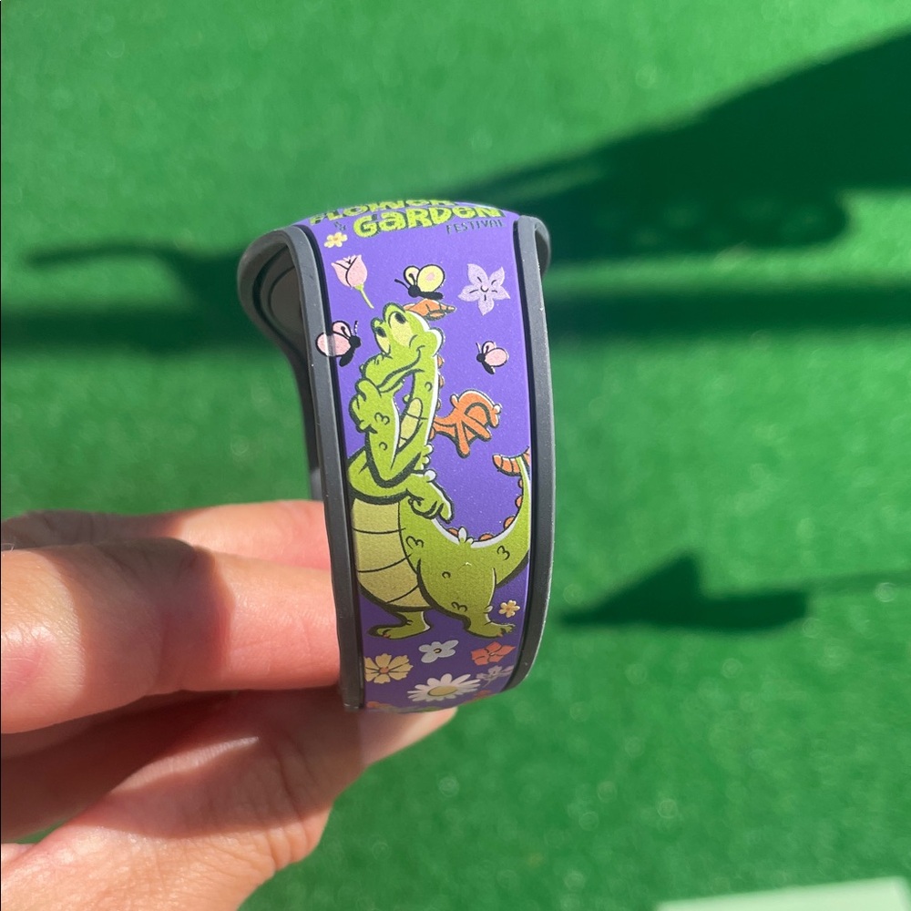 2021 Flower & Garden Epcot Limited Edition Magic Band. - Picture 4 of 6
